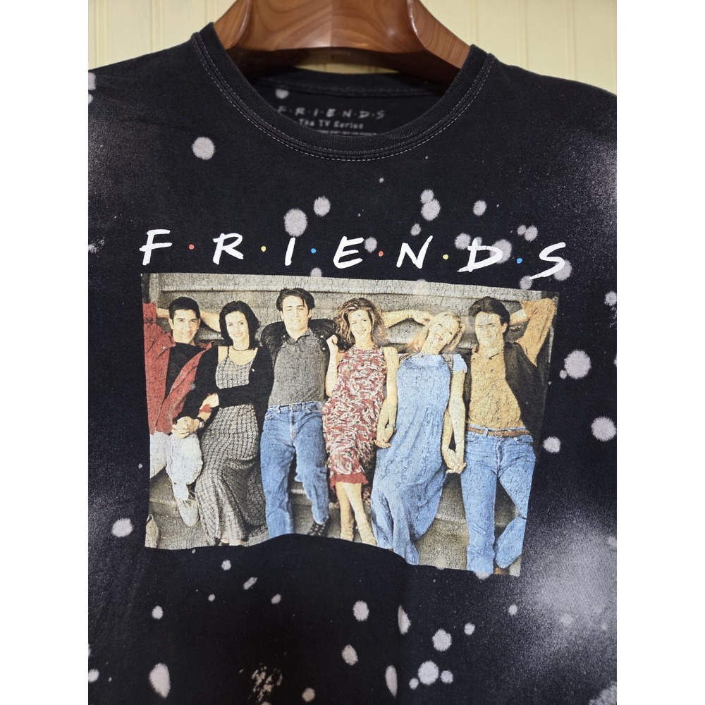 Friends The TV Series Graphic T-Shirt Mens Medium Black Bleach Splatter Cast Tee